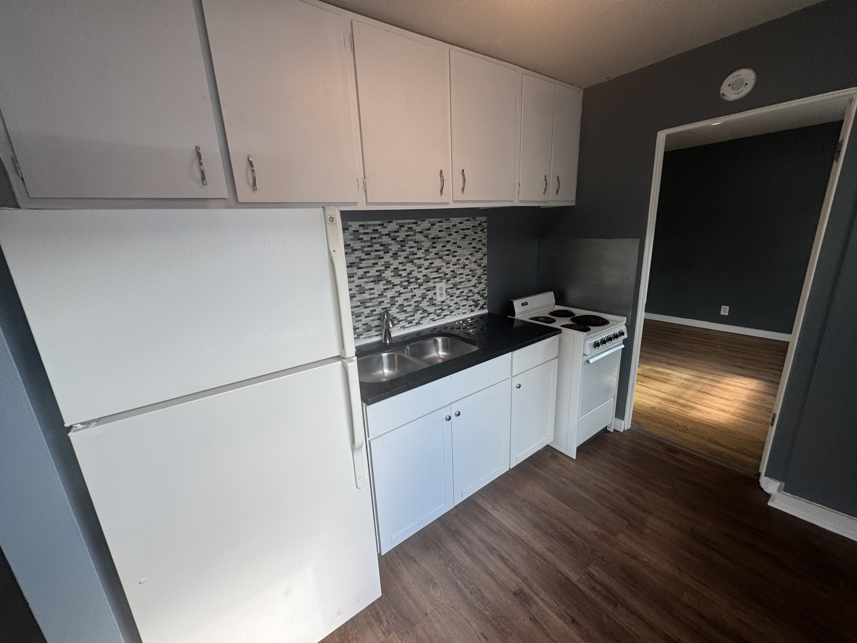 2126 North 44th Avenue - 3